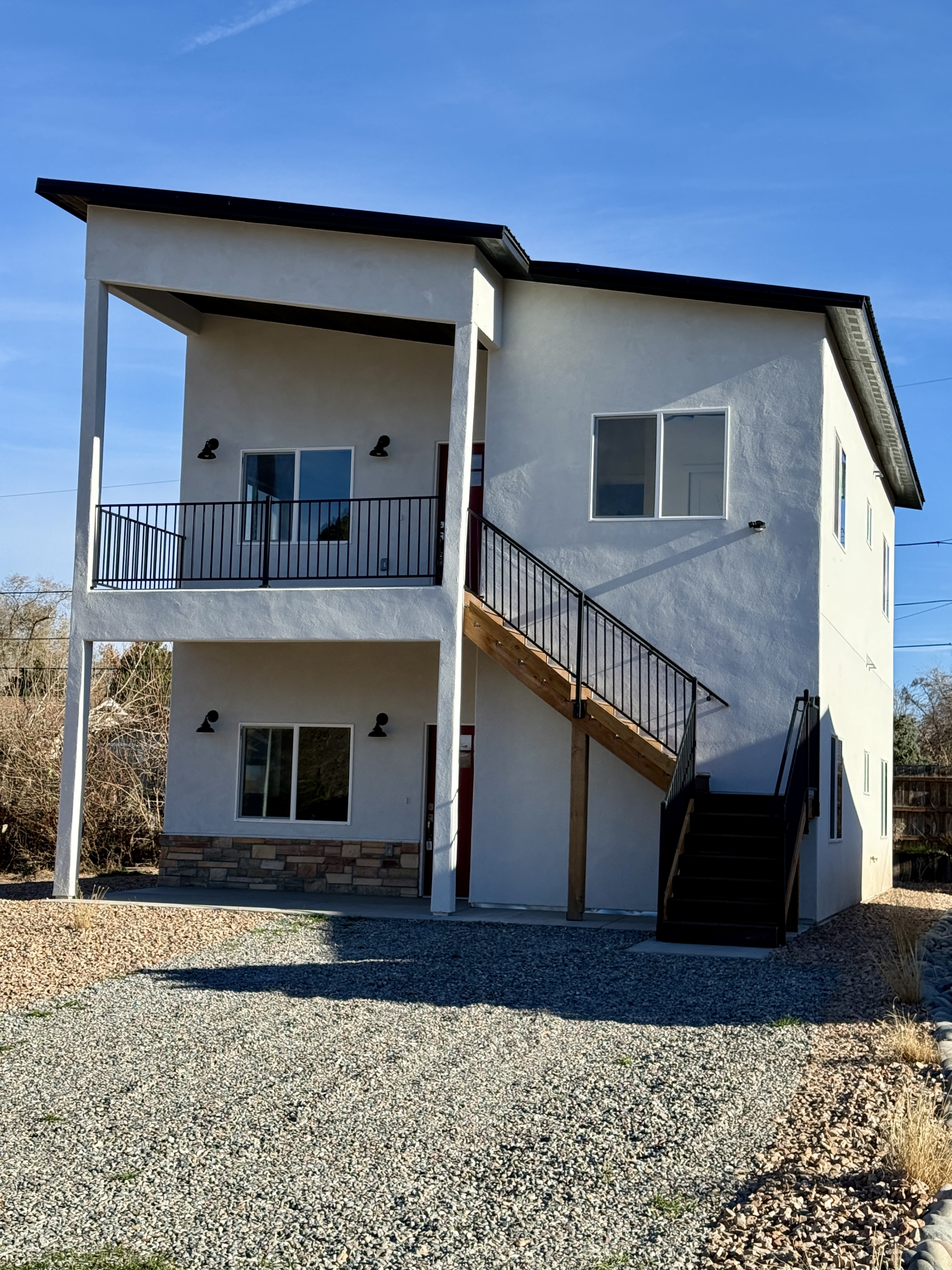 534 Mockingbird Lane - 1